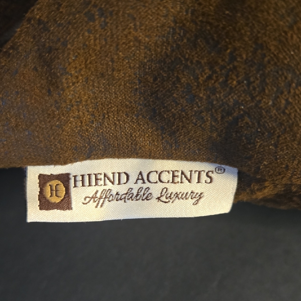 HiEnd Accents Sierra Concho Brown Faux Leather Square Western Throw Pillows - Picture 4 of 13